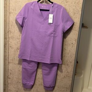 Figs limited edition scrub set in purple